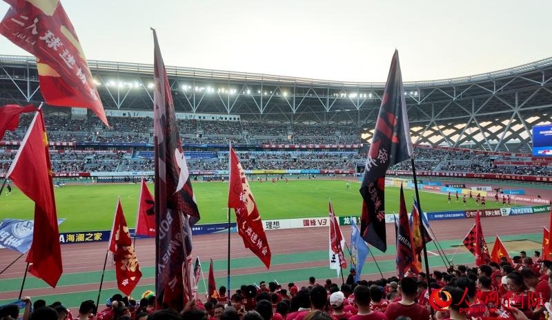 “Selamat Menonton Liga Bola Sepak Bandar Jiangsu!”- Xuzhou