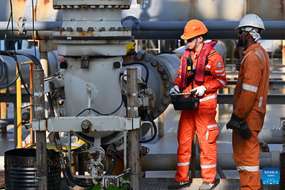 Kumpulan Pertama Barangan Jalani Pelepasan Kastam Khas Hainan