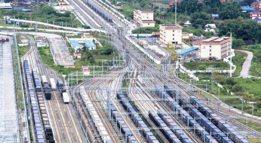 Rel China-Laos Angkut Lebih 80 Juta Tan Kargo