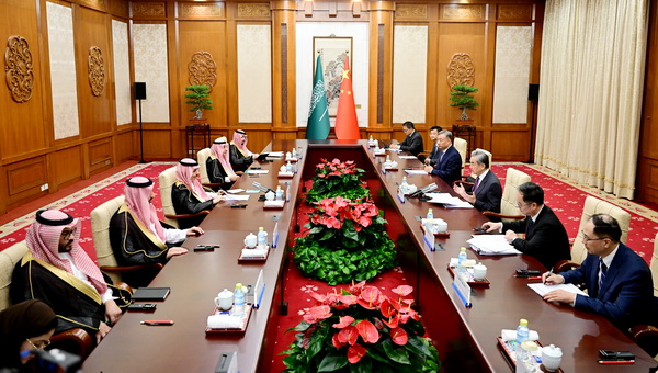 China, Arab Saudi Komited Menyumbang kepada Peredaan Situasi di Asia Barat