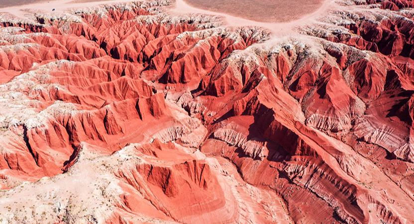 Rona-rona Merah Menyala Gunung Dahong