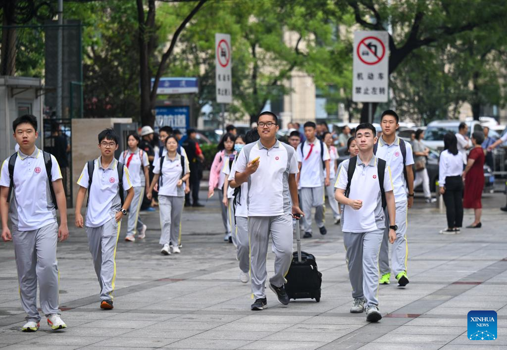 Selamat Kembali ke Sekolah, Para Pelajar!