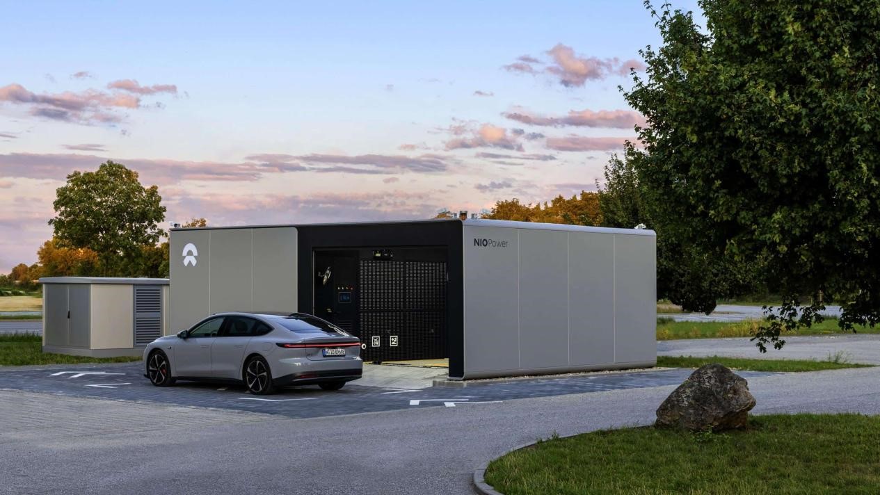 3. Imej ini memaparkan stesen tukar bateri yang dioperasikan oleh NIO China, iaitu syarikat kenderaan elektrik (EV) global terkemuka di Bavaria, Jerman. (Foto ihsan NIO)