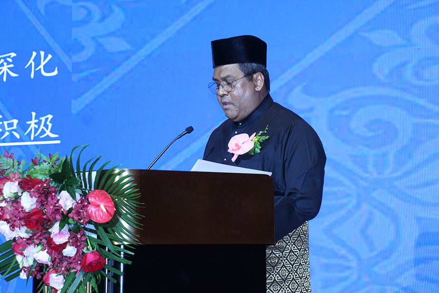 Duta Besar Malaysia ke China, Datuk Norman Muhamad ketika menyampaikan ucaptama sempena Resepsi Sambutan Hari Malaysia pada 24 September 2025. (foto ihsan Kedutaan Malaysia di Beijing)