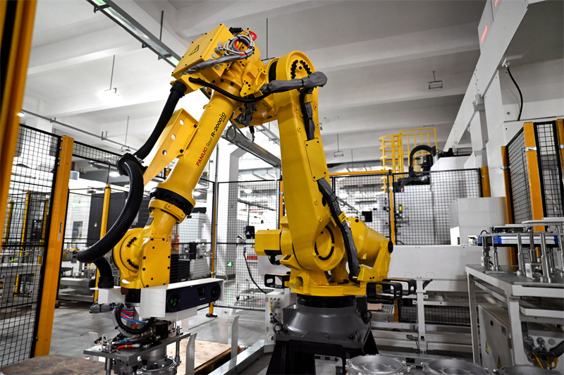 Pembuatan Pintar di China: Mendorong Fasa Penaiktarafan Perindustrian yang Seterusnya