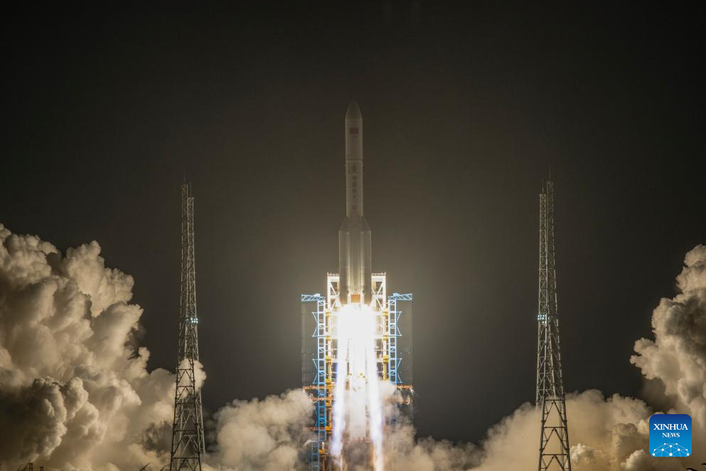 China Lancar Satelit Ujian Teknologi Komunikasi Baharu