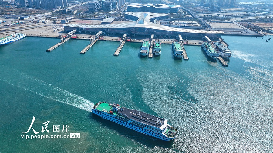 Foto: Hainan Sambut Musim Perjalanan TBC Pertama Sejak Bermulanya Operasi Kastam Khas FTP