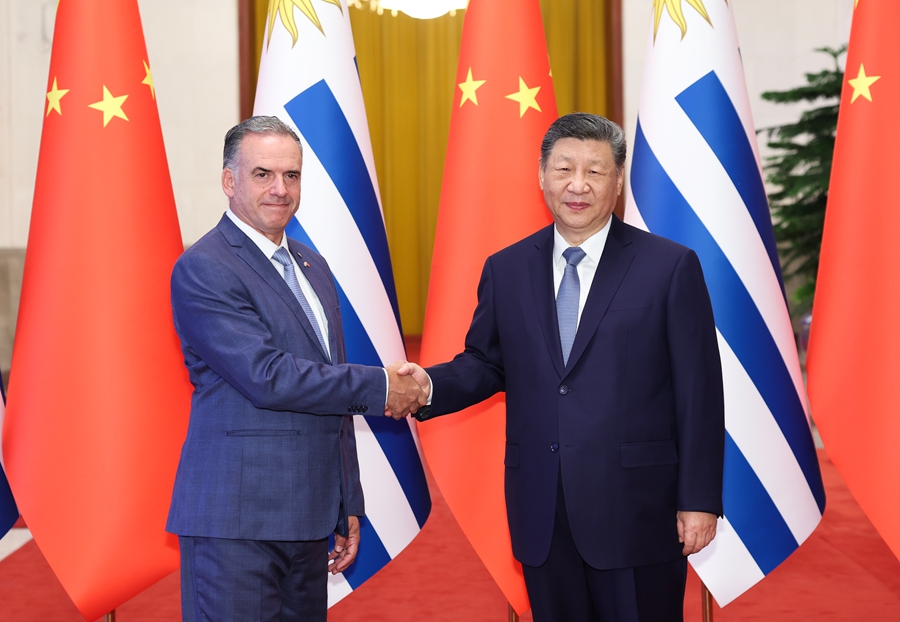 China, Uruguay Komited Terus Menyokong Dalam Isu-isu Keprihatinan dan Kepentingan Teras